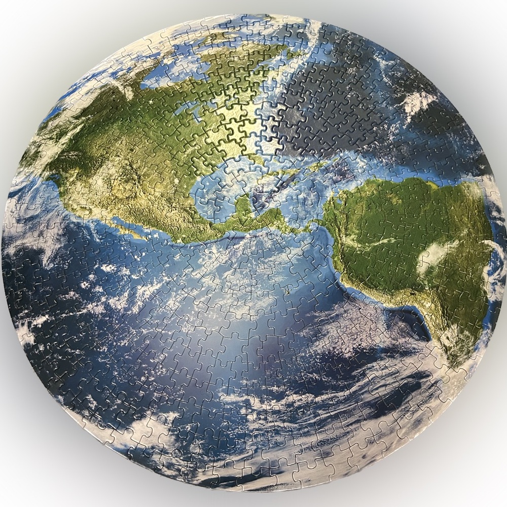 Earth Puzzle - Picture 2 of 2